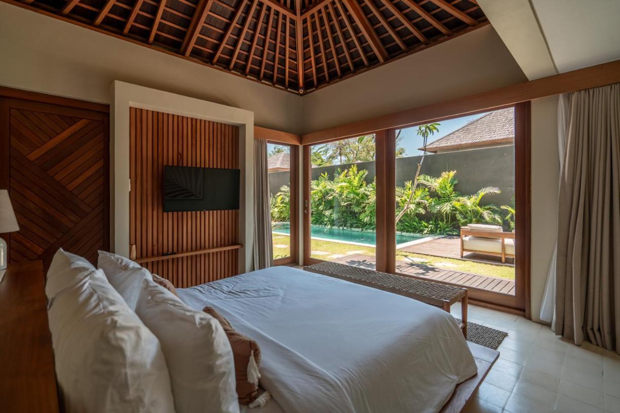 Cocana Resort Gili Trawangan Exterior photo